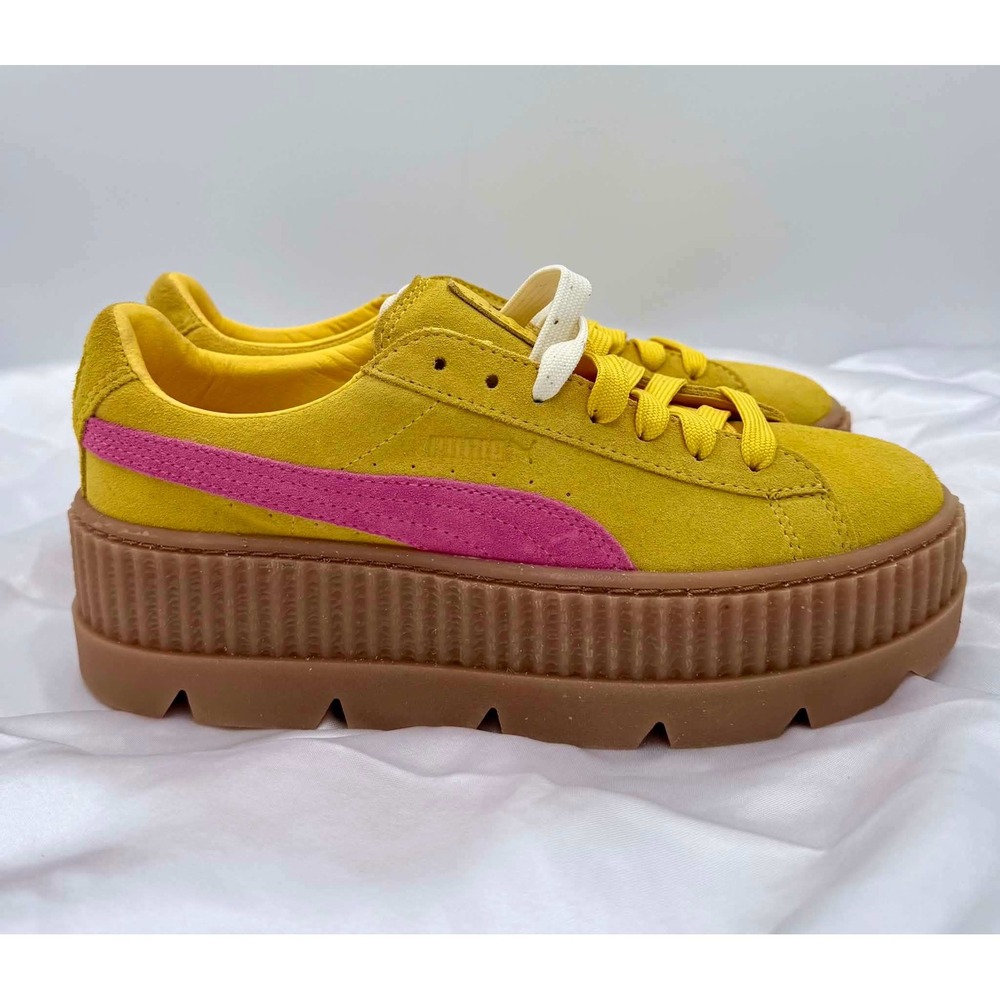RARE COLLECTOR'S ITEM! PUMA x Fenty by Rihanna Cleated Creeper Suede Size 8.5